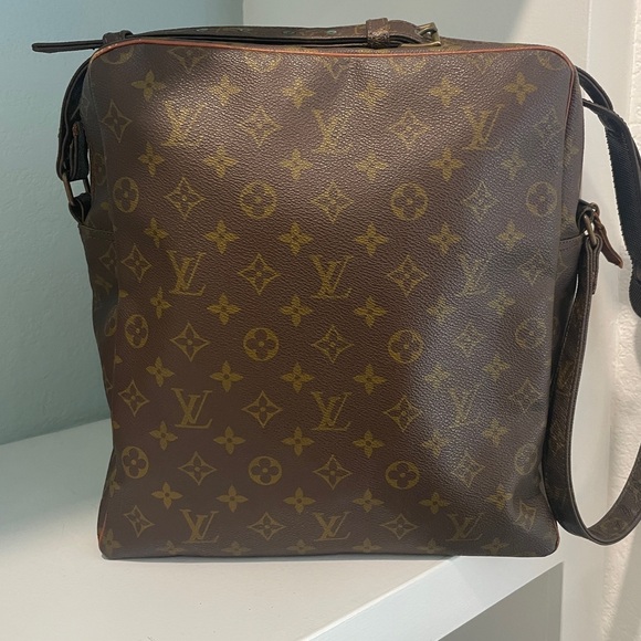 Louis Vuitton Marceau GM Shoulder Bag Monogram Canvas w/ Shoulder grip LV - Picture 2 of 16